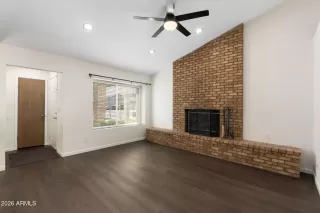 Photo #3: 7013812 Listing