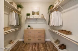 Photo #5: 7013853 Listing 