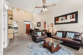 Photo #6: 7013888 Listing 