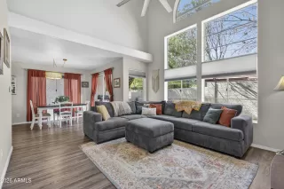 Photo #3: 7014204 Listing 