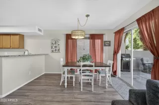 Photo #6: 7014204 Listing 