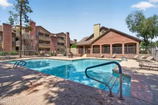 Photo #1: 7014372 Listing 