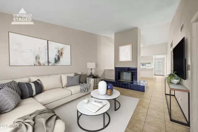 MLS: 7014584 Condo For Sale