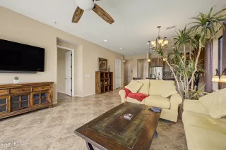 Photo #3: 7014681 Listing