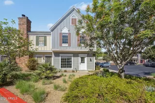 Photo #4: 7014730 Listing