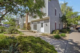 Photo #6: 7014730 Listing