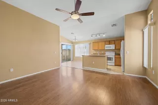 Photo #4: 7014733 Listing 