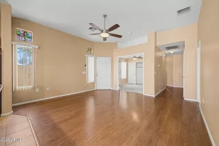 Photo #5: 7014733 Listing 