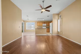 Photo #6: 7014733 Listing 