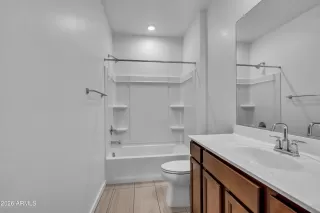 Photo #4: 7015026 Listing 