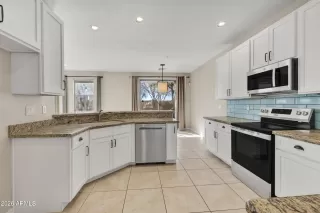 Photo #3: 7015115 Listing 