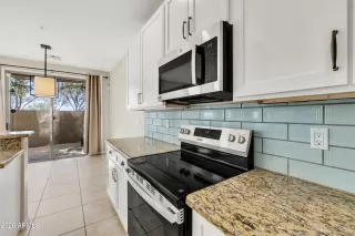 Photo #5: 7015115 Listing 