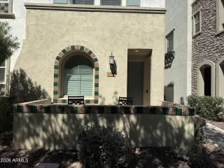 Photo #1: 7015300 Listing 