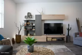 Photo #4: 7015300 Listing 