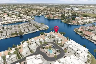 Photo #5: 7015341 Listing 