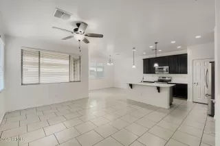 Photo #6: 7015363 Listing 