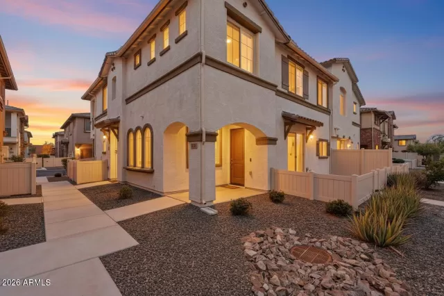 MLS: 7015484 Condo For Sale