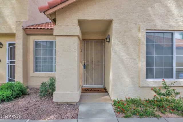 MLS: 7015586 Condo For Sale