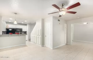 Photo #2: 7015771 Listing 