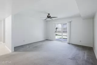 Photo #4: 7015850 Listing 