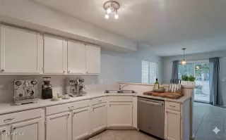 Photo #6: 7015872 Listing 