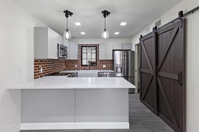 MLS: 7016009 Condo For Sale