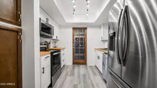 Photo #4: 7016258 Listing 