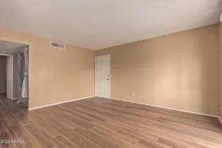 Photo #4: 7016276 Listing 