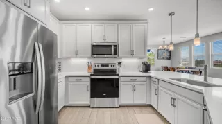 Photo #2: 7016284 Listing 