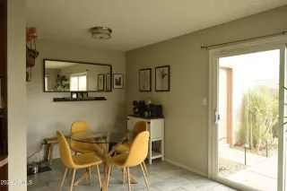 Photo #1: 7016375 Listing 