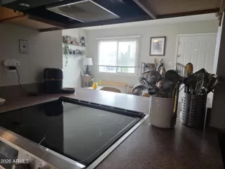 Photo #6: 7016375 Listing 