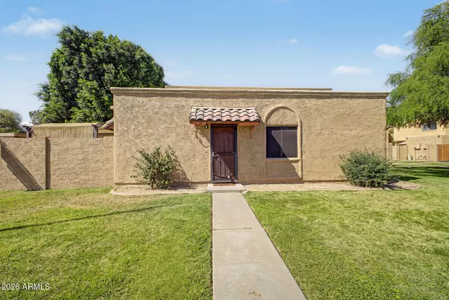 MLS: 7016459 Condo For Sale