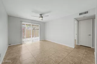 Photo #3: 7016459 Listing 