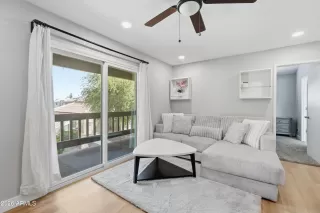 Photo #5: 7016475 Listing 