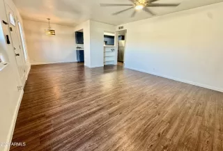 Photo #5: 7016681 Listing 