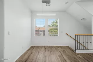 Photo #6: 7016772 Listing 