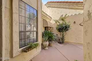 Photo #5: 7016851 Listing 