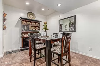 Photo #6: 7017072 Listing 