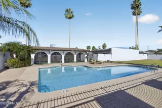 Primary Photo for MLS#: 7017232