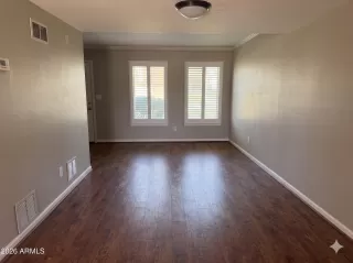 Photo #2: 7017241 Listing 