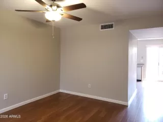 Photo #5: 7017254 Listing 