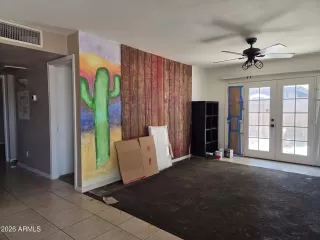 Photo #2: 7017367 Listing 