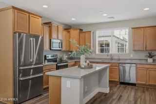 Photo #5: 7017891 Listing 