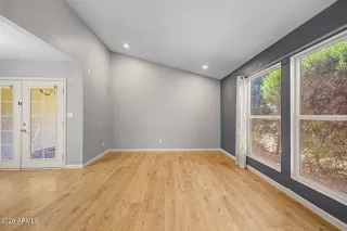 Photo #3: 7018009 Listing 