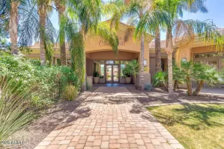 Photo #2: 7018151 Listing