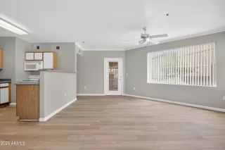 Photo #5: 7018291 Listing 