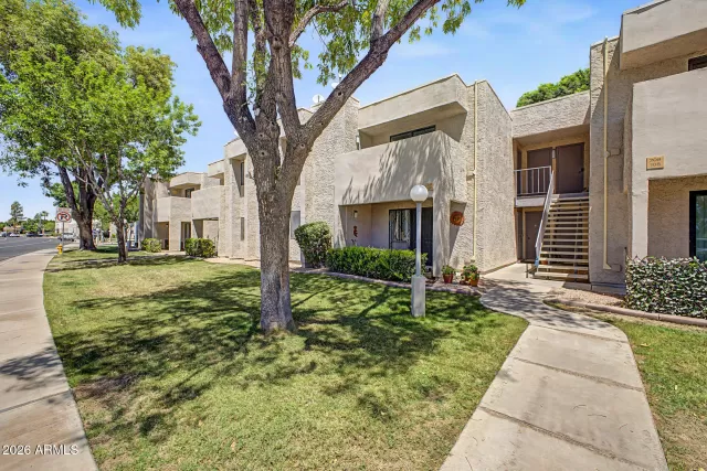 MLS: 7018482 Condo For Sale