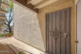 Photo #3: 7018482 Listing 