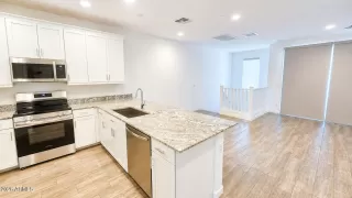 Photo #6: 7018512 Listing 