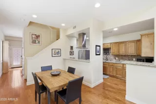 Photo #4: 7018703 Listing 